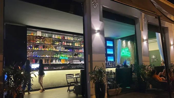 Skina Bar